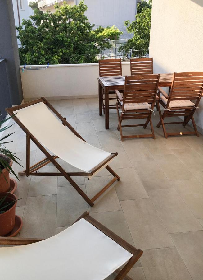 Days@Sea Apartman Primošten Kültér fotó